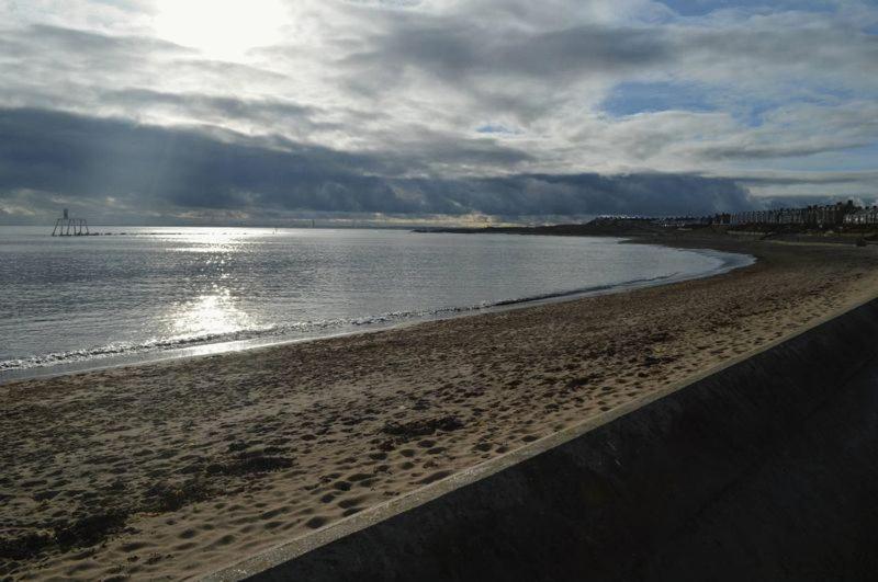 Sea Crest Retreat - Modern - 2 Bedroom - Sa - By The Sea Woodhorn エクステリア 写真